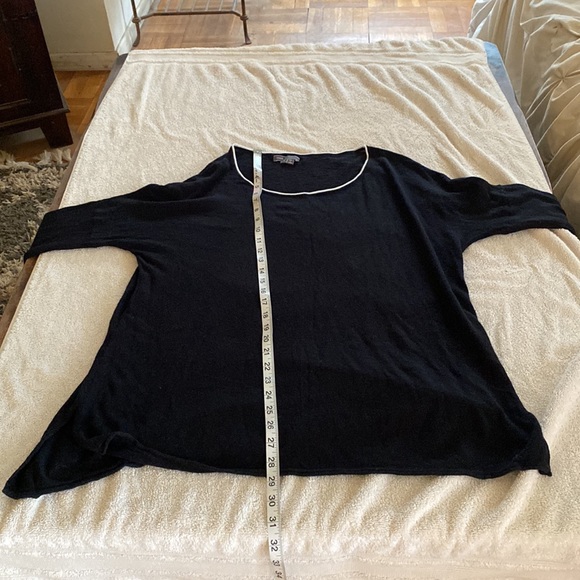 Vince black 100% cotton stretchy scooped neck thin oversized sweater top - Picture 6 of 11